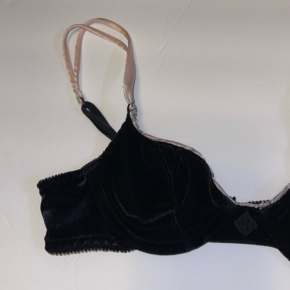 Ralph Lauren Vintage Black Velvet Bra - Women’s Size 34A - Picture 4 of 9